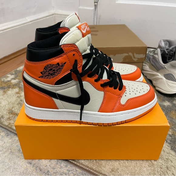 Men’s Size 8 (Euro Sz 41) Jordan 1 Retro High OG Reverse Shattered Backboard - Picture 7 of 17